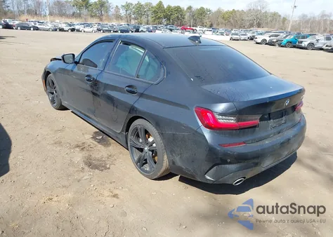 2021 BMW 330I xDrive z USA, uszkodzony, nr VIN 3MW5R7J01M8B70024